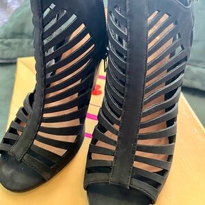 Elegant Black Cutout Women's Heels